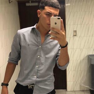 Meet your Posher, Nestor